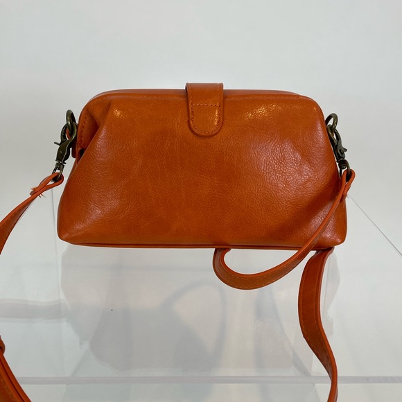 ORANGE CLUTCH CROSSBODY BAG - Picture 3 of 11